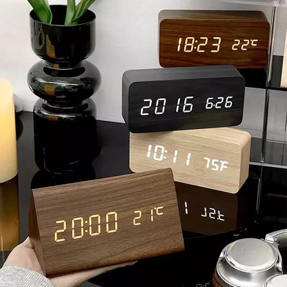 Alarm Clock - WoodWatch - LED Display - Voice Control